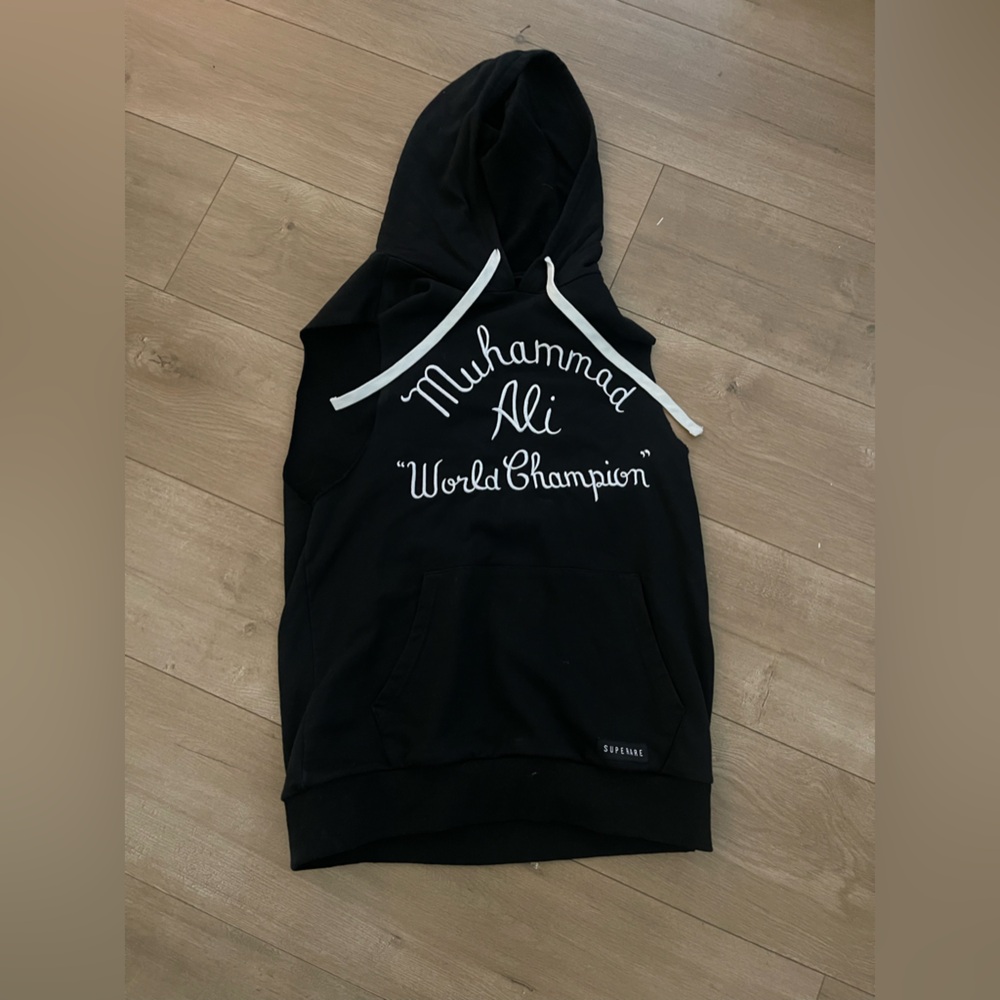 Hooded Muscle Shirt